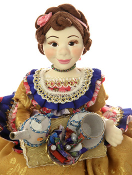 Кукла на чайник "Фекла с подносом", арт. 58