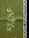 Льняная квадратная скатерть зеленая со белым кружевом, арт. 1с-967, 150х150