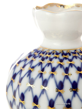 Фарфоровая ваза для цветов форма "Тюльпан", роспись "Кобальтовая сетка", Императорский фарфоровый завод