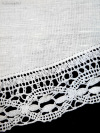 Льняная скатерть прямоугольная с закругленными краями белая с белым кружевом и кружевной вышивкой (Вологодское кружево), арт. 7c-969, 230х150