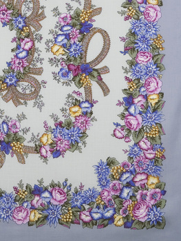 Шерстяной Павлопосадский платок "Рябиновые бусы", 125*125 см, арт. 1193-2
